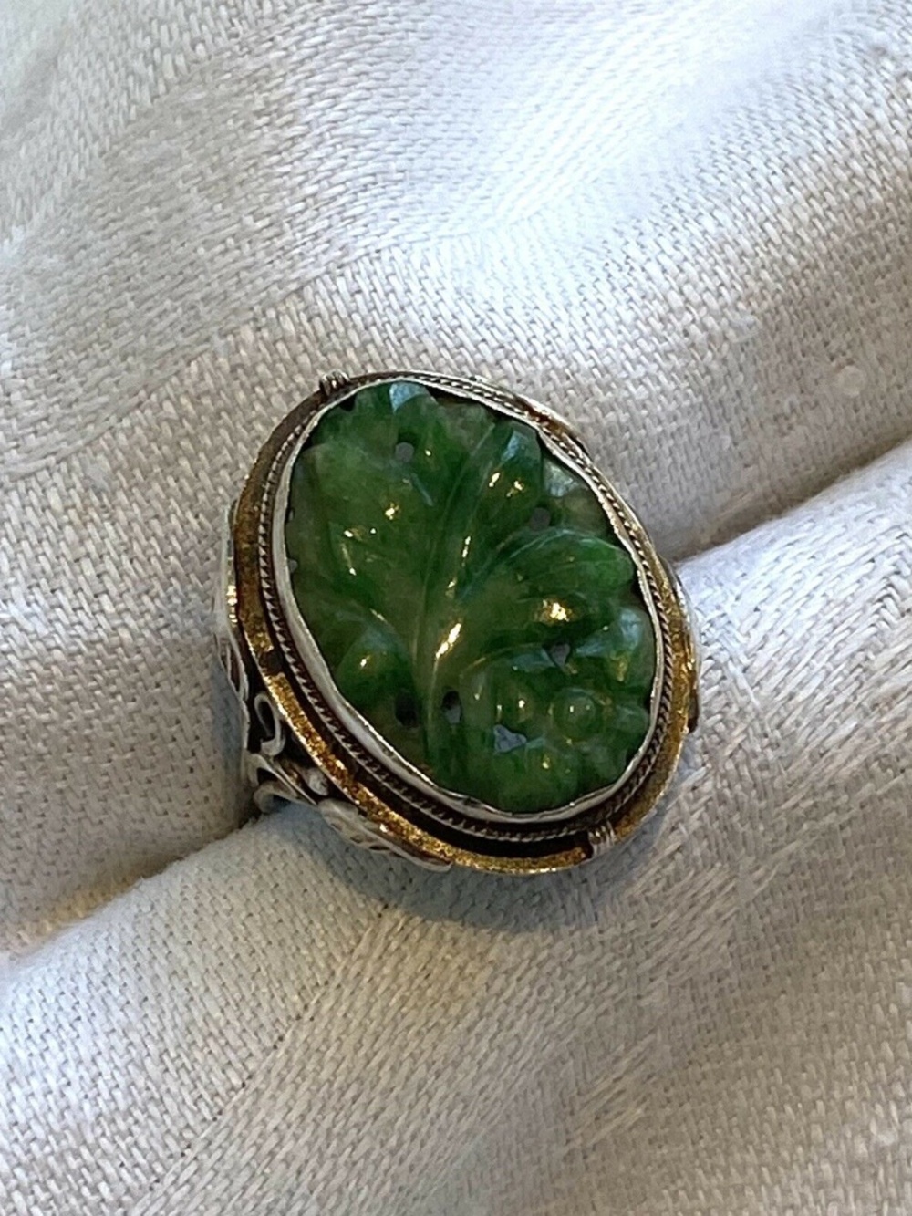 Antique Vintage Silver Arts & Crafts Carved Jadeite Ring 4 Grams Size 5.25